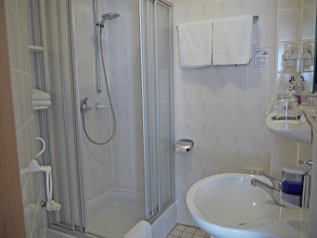 Hotel Ebner Бад-Кёнигсхофен-им-Грабфельд Экстерьер фото